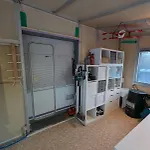 Wohnwagen Mit Feststehendem Vorzelt *