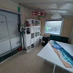 Wohnwagen Mit Feststehendem Vorzelt Κάμπινγκ Φέμαρν