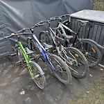 Wohnwagen Mit Feststehendem Vorzelt Кемпинг Фемарн